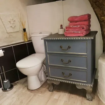 La Bombonière&spa Couette-café 4*