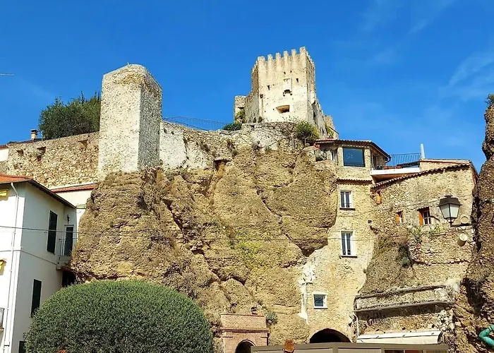 ベッド・アンド・ブレックファスト La Bomboniere &