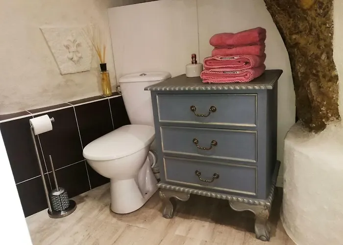 La Bomboniere & Panzió 4*