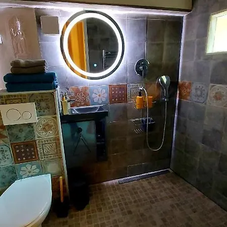 La Bomboniere & Bed and Breakfast