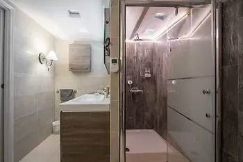 La Bomboniere & Bed & Breakfast