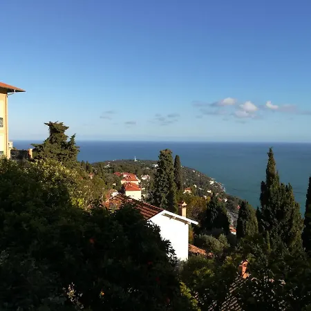 La Bomboniere & Bed & Breakfast